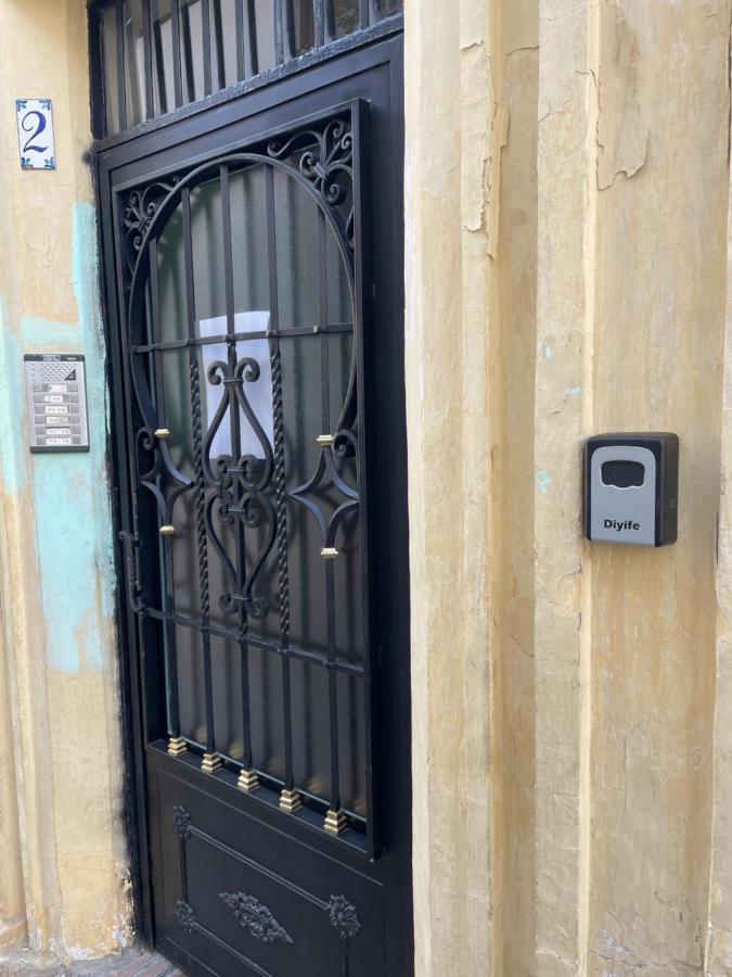 Placeta San Nicolas Granada Buitenkant foto